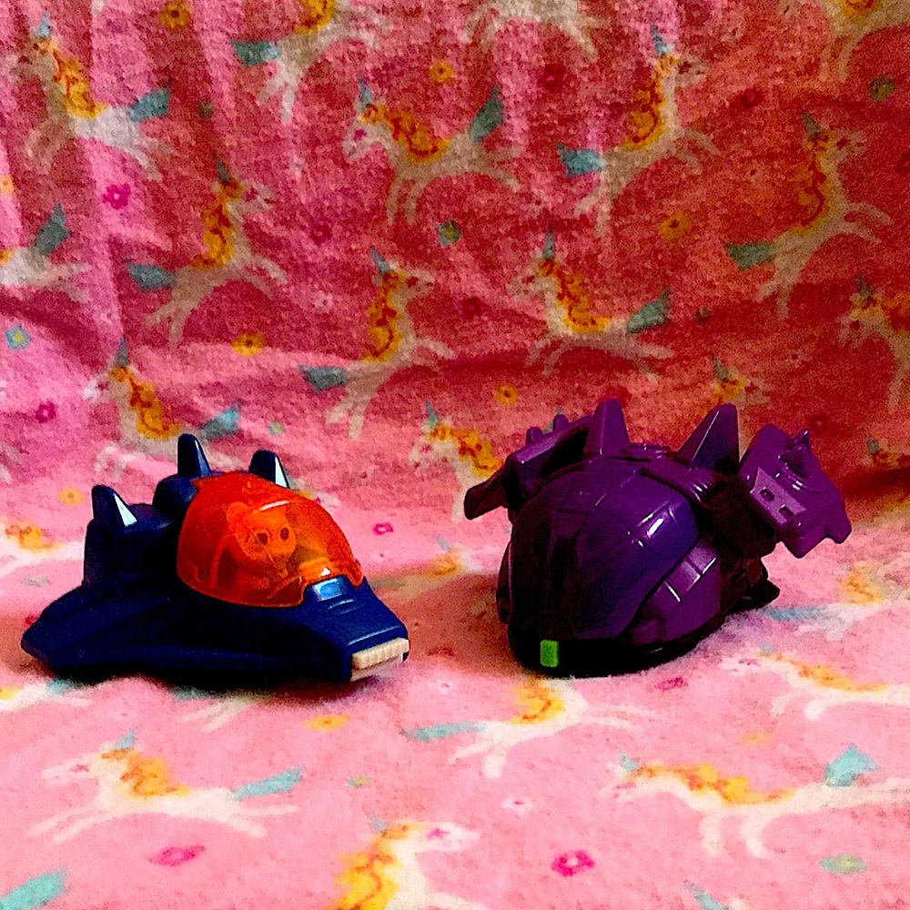 2pc set little toys